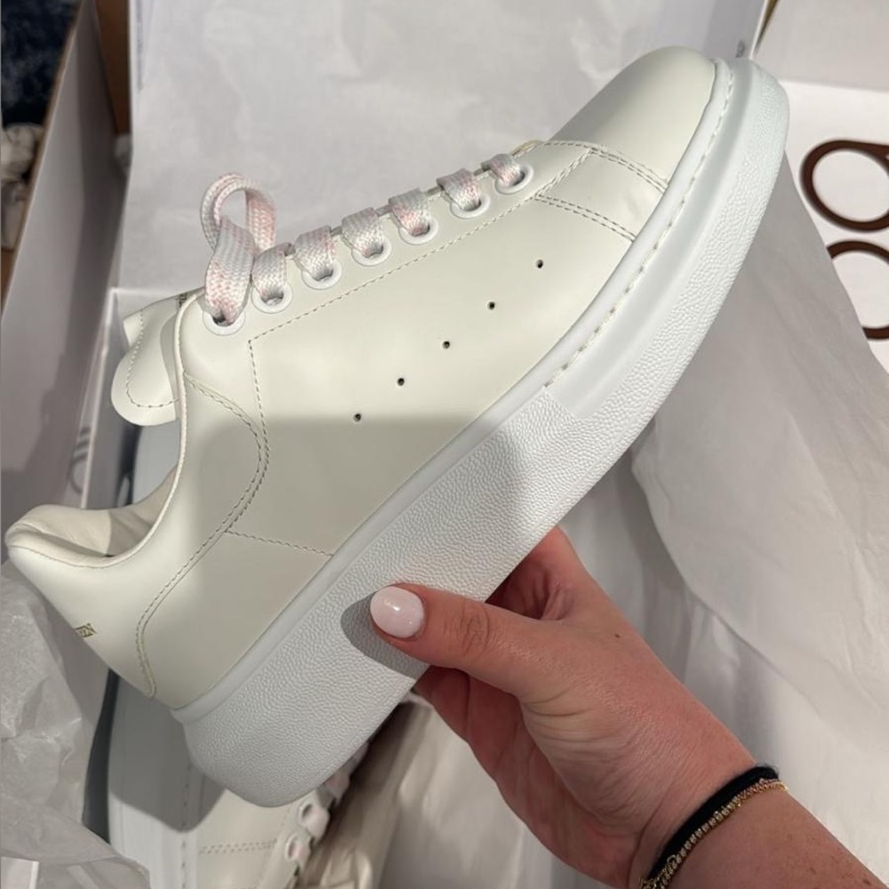 MC QUEEN Oversized Sneaker (Women)